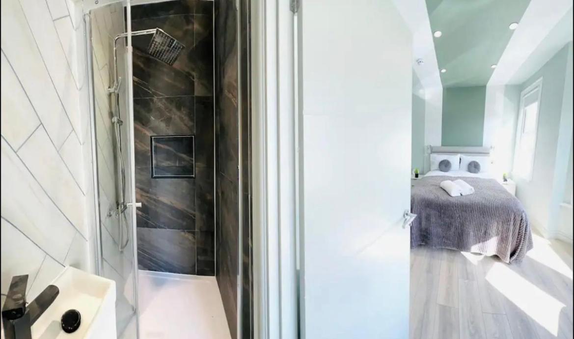 43 Ensuite Look Like Locations Gazde/Camere de închiriat Londra